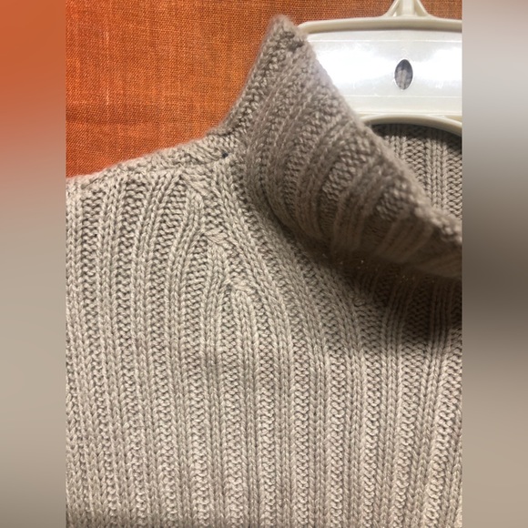 Mock neck ribbed sleeveless Cloth grey sweater dress - Picture 4 of 5